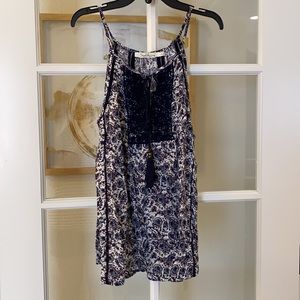Solitaire Blue Paisley Floral Loose Flowy Tank S-M